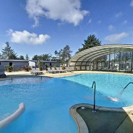 Cottage Dans Parc Residentiel De Loisirs, Piscine, 150M De La Mer Жулувил-ле-Пен Екстериор снимка