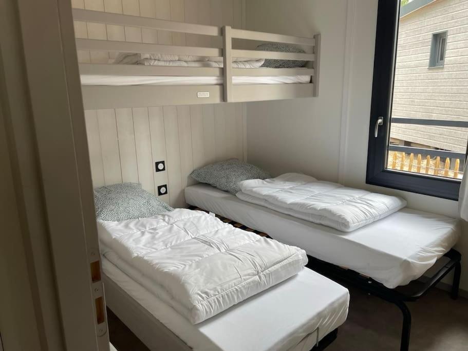 Cottage Dans Parc Residentiel De Loisirs, Piscine, 150M De La Mer Жулувил-ле-Пен Екстериор снимка